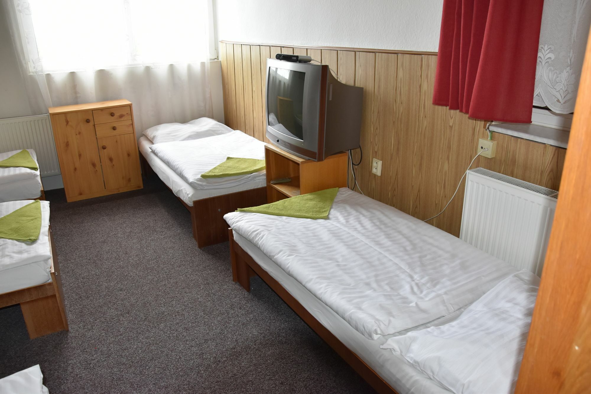 Hotel Alexander Прага Екстериор снимка